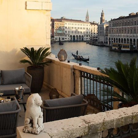 Grand Canal Luxury Apartment With Terrace R&R Βενετία Εξωτερικό φωτογραφία