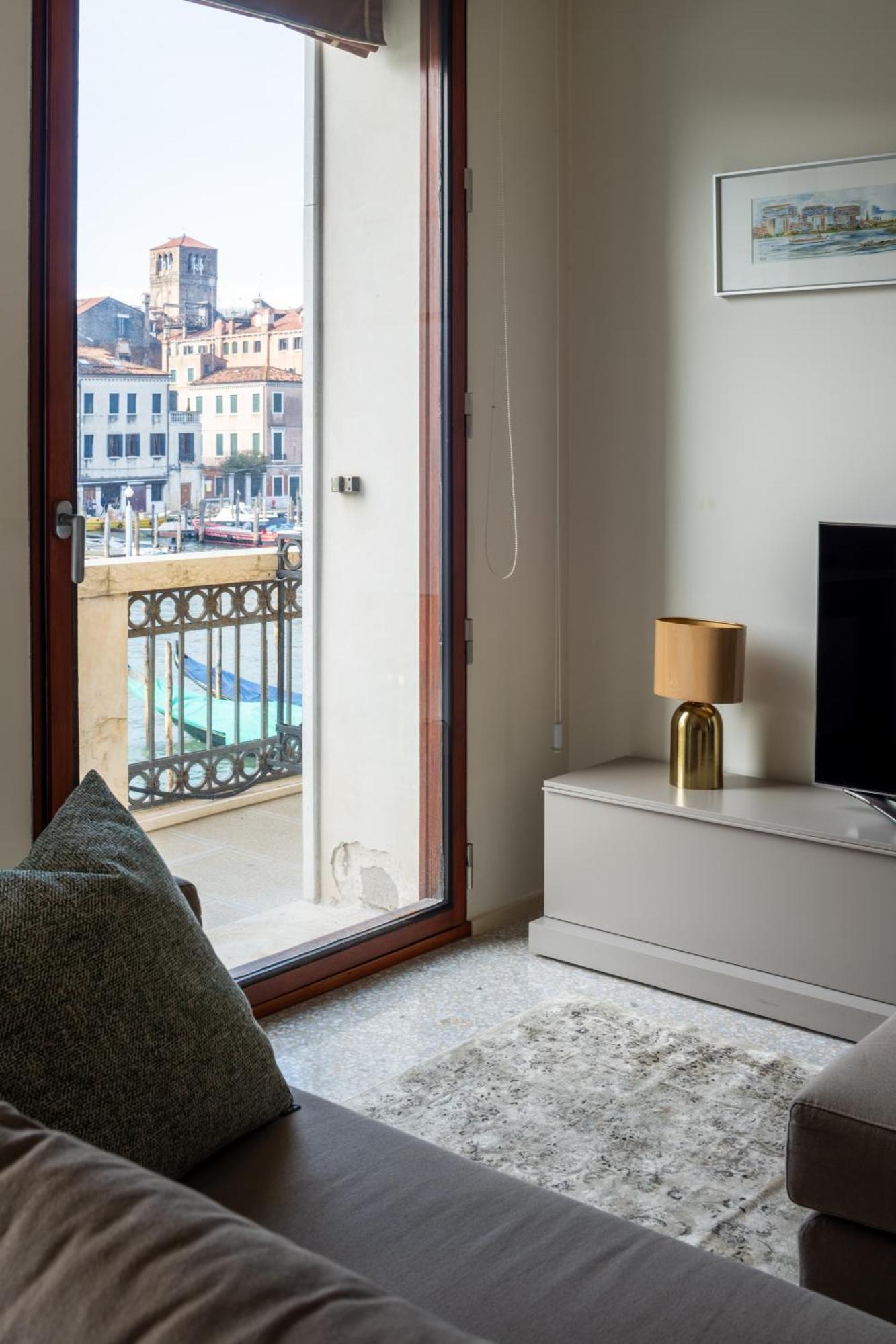 Grand Canal Luxury Apartment With Terrace R&R Βενετία Εξωτερικό φωτογραφία
